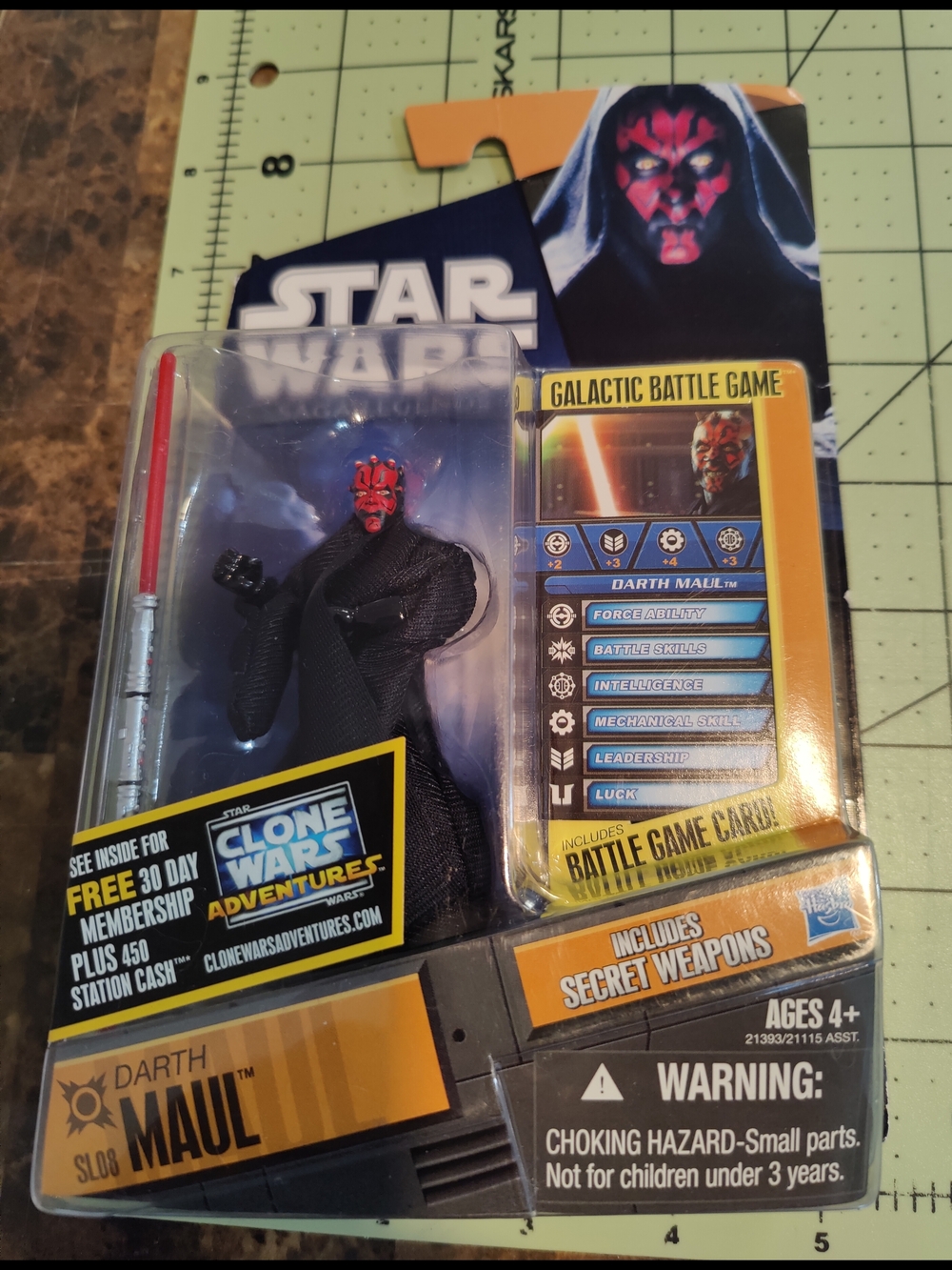 Star Wars Darth Maul Action Figure - Picture 2 of 9